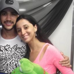 nunca desista dos seus sonhos jamais quero esquecer 10/03/2013 abracei meu divo gusttavo lima