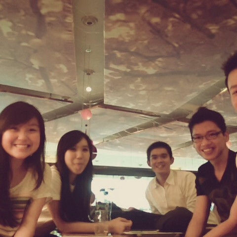 Carlsten241's profile picture. 