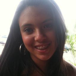‎- nem sempre o sorriso que eu trago no rosto é a vidaa que venho levando