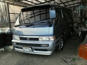 コロナ禍で、遠くに行かなくなって長距離運転する体力が落ちた、長距離ドライブするのが好きな人
車(主に旧車)とドライブ(酷道走行、長距離運転)が好きです。知識は全然持ってないから専門用語とか出されるとついていけません(;´・ω・`)
アイコンはホーミーですが、メインはパジェロです。
天安門事件