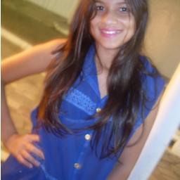 alguns dizem q eu sou doida outros dizem q eu sou  lerda mais sou apenas uma menina normal apenas FELIZ !!!