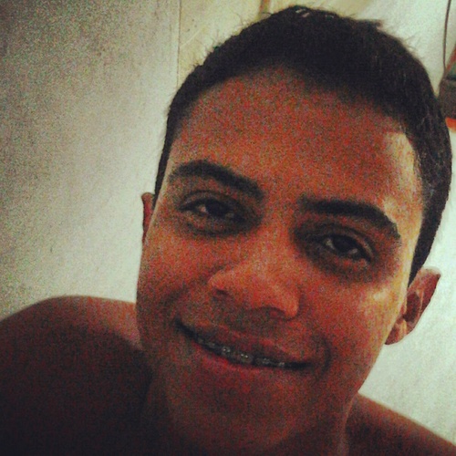 Whats app= 6899682785