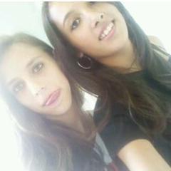 amiga de verdade não e aquela que te levanta quendo vc cai e sim espanca o otario que te derrubo *--*