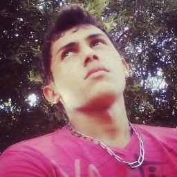 Tua amizade sim é verdadeira e eu não quero perder, serio. Agradeço a Deus por te ter em minha vida, amigo eu te amo verdadeiramente ♥ / @catinhadosaite_