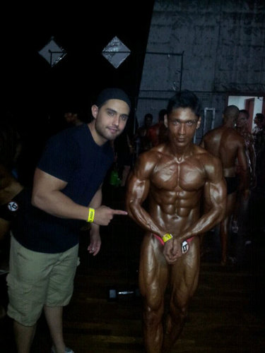 Instructor De Gimnasio/ Entrenador Personal/ Fisicoculturista(CAMPEON FISICOCULTURISMO N.A.B.B.A. PY 2012)