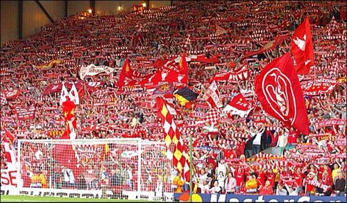 Robbie96Allen's profile picture. YOU'LL NEVER WALK ALONE
                     *****
                   JFT96