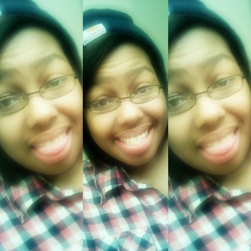 turnUP ' # KARATE chop follow me babeeeeessss & missssessss I'll follow back. (:
