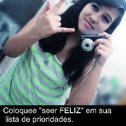 Deeus da miinha viida,, fiica comiigo soou a suua casaa mooraa em miim,, deixaa eu tee diizeer o que eu preeciso Paii,, eu preciso do Senhor'