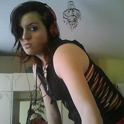 beware the clones...i'm a fun zany odd kinda gal.i love music and creating my own.i like acting.its the only escape from yourself :)and at times we need that