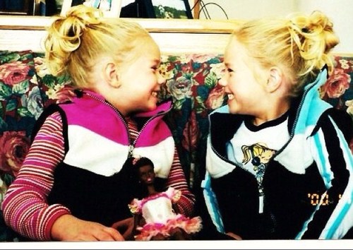 My twin sister is my bestfriend. And this is our life! ✌California! Surfing is our life! Avi is us!
