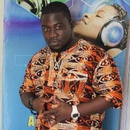 Vybzman is a Reggae n Dancehall Broadcaster and Host of Outaroad,Ghana's no.1 Dancehall show on Pravda 93.5.1ness