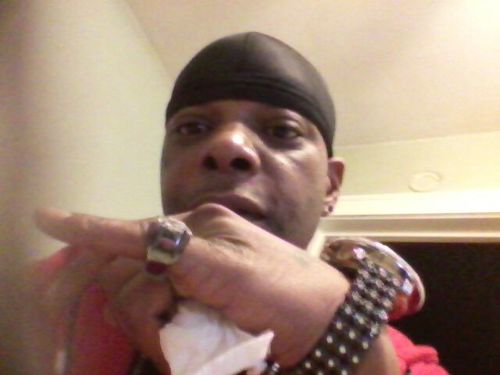 kingbeatz2000's profile picture. enjoying life