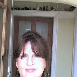 my name is sue, i am interested in  everything . I love talking about the meaning of life. like to travel . Love Christian Science and non duality ideas.