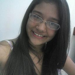 não procuro a pessoa perfeita e sim a que me faz feliz :)
