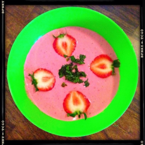 locolocavorian's profile picture. 