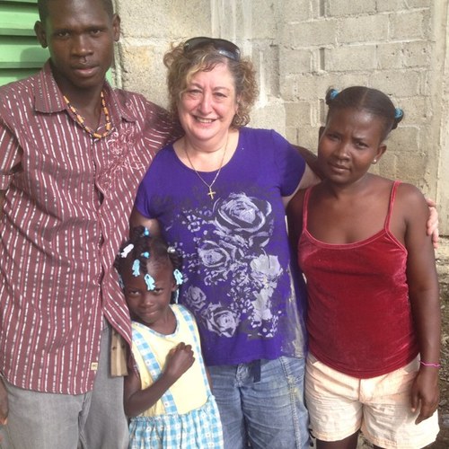 Girlfromengland's profile picture. Helping run a Vocational School in the Dominican Republic