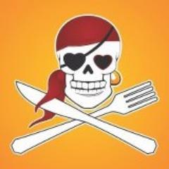 A Pizza Pirata está navegando por aí, na hora que bater aquela fome estaremos a postos para atendê-los.
Faça seu pedido 47 3041.5612