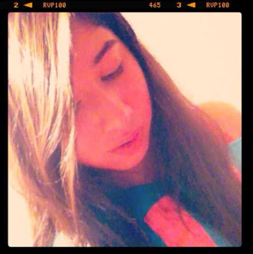 AstridLongi's profile picture. Being kinda weird since 1999. Fangirl. Love reading & writing. Really into pop/rock punk/rock & punk/pop, got this mad passion for music. Dreaming big