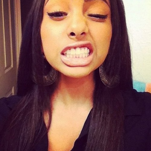 #TeamFUCKurFeelingz !! I love girls !! im BAD! witta bad attitude so.. just follow me! No mention no followback