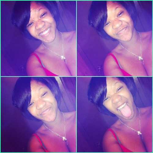 Beautyy Is No Moree Thann Me, Follow Meee! Instagram:@taveiaaa_ && Whilee Youu At It Follow Myy Bestfriendd @SwaggGoodnesss_