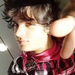 KikoWalker_9's profile picture. Assim como uma gota de veneno compromete um balde inteiro, também a mentira, por menor que seja, estraga toda a nossa vida.