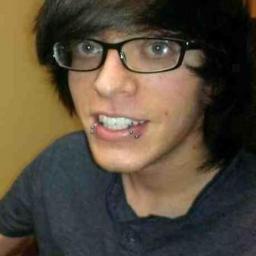 zachand22343636's profile picture. gay boy living in minnesota -__-