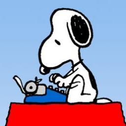 Trabajo, leo harto, escribo de repente y opino mucho, de muchas cosas... English spoken.