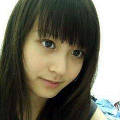 EricaChintya's profile picture. 