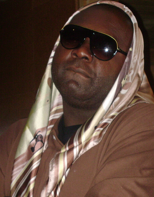 RobRuger's profile picture. Ruger is in charge of the Artist Development Division for Ethno Entertainment.