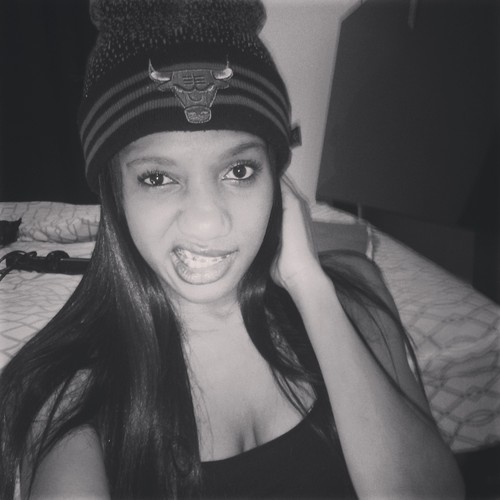 Detroit Made , Port Huron at heart . , #AntiHoodrat . #Taken and loving it . 10-30-12 ❤