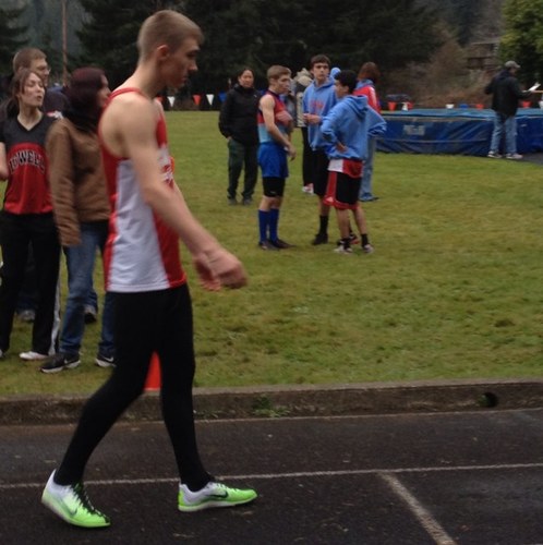 I kinda run, taken by an amazing girl!! Which whom i can say is and will probably be the faster runner in this relationship!