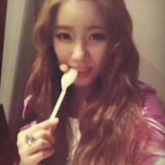 AOA Seo Yu Na 93liners