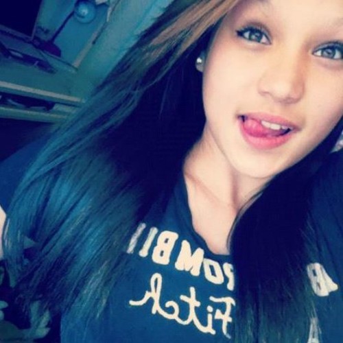 High School . S O C C E R ♡ 
                           SINGLE ♡