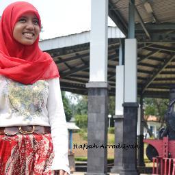 lyahafshah's profile picture. Allah your grace transverse direction you set aside all before me, and made ​​light of my whole life to go | bercita-cita menerbitkan novel pertama. Amin