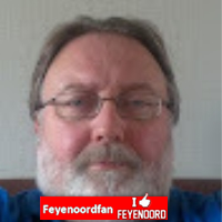 luiaard's profile picture. 