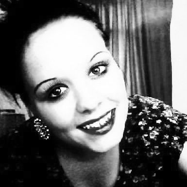 Hey I'm Abigail like to be called Abbie, I love Wigan Pier...Spongebob..Tuff Puppy...Conor Maynard...I have dark hair blue eyes :D!!