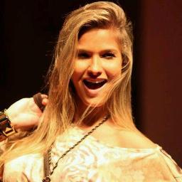 Amor Igual ao meu não existe... TE AMO @andressa_suita since: 18/01/13