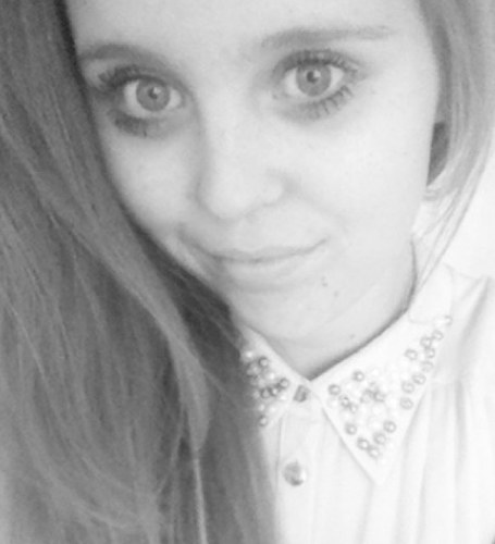 -Harry is a special kid. I worry about him sometimes- Met 1D 22'09'12.Went with my hand trough Harrys Hair+Touched Nialls hand. FollowBackJustAsk Paul waved 3x
