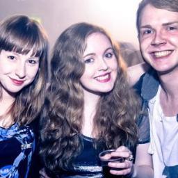 Lucii_x's profile picture. Gigs. Music. Art. Photography. 80s Films. Reading. Me in a nutshell.

I used Twitter at work once - left myself logged in. It took 3 months for anyone to notice