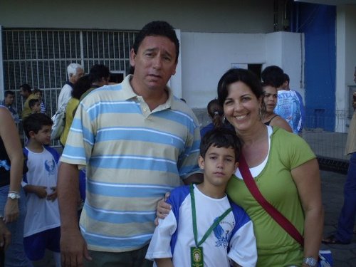 Pedagoga, especialista em educação especial inclusiva e pós-graduada em psicopedagogia.Tenho uma escola de educação infantil e séries iniciais do ensino fund