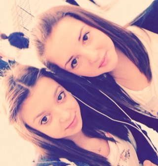 macygarner123's profile picture. Kik me: marcygarner0809 and follow me on instagram @ boredofbeingmarcy !!!! :)