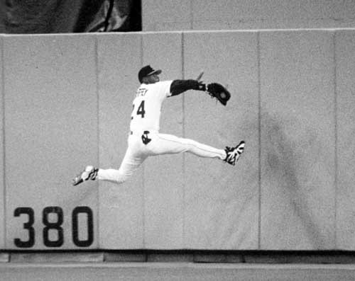 Baseball's most passionate fan. Follow and discuss it with me! (I follow back)