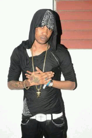 I'm a artist u can ask me any think u want to ask me!!!!!