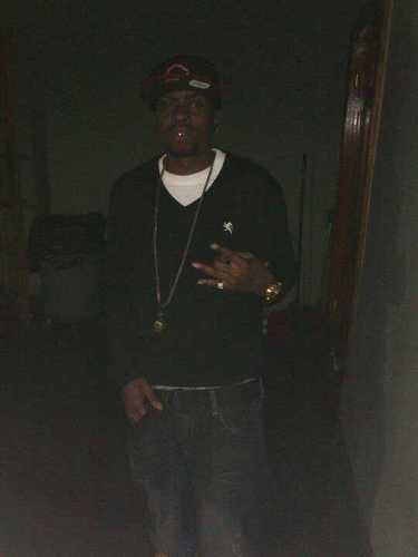 stay 109andplay your postion FOR BOOKIN FOR HOSTING,PROMOTION,ARE FT, GET @rogersrizzle@gmail.com