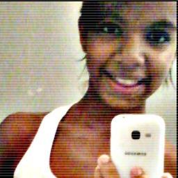 → Euu queroo.
→Euu PossoO
Euu coonsiigO ←
. ●๋• Siimplees αssiim ~
sou αQuelα que αdmite seu erros e que contém
seus defeitos αfinαl ninguém é perfeito (Y‘