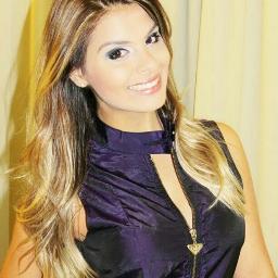 Fã Clube da Cantora @Oharinha criado com toda a maior dedicação do mundo. 
http://t.co/S1D8gYqX8Y
