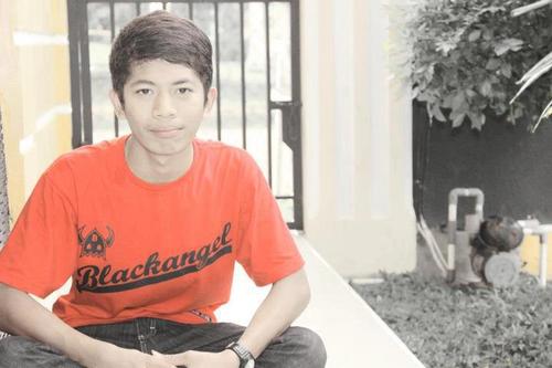 I'm Madridista !!
Real Madrid F.C !!
#HalaMadrid