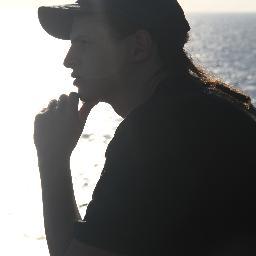 Mc y producción audiovisual en Pingbacks, Barcelona.
NUEVA MAQUETA: Rap es lo que hago, Hip hop es lo que vivo.