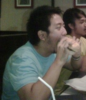 Feriyandi's profile picture. A free man, owner of @HAVEHADfootwear