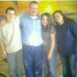 courtneytanne16's profile picture. 